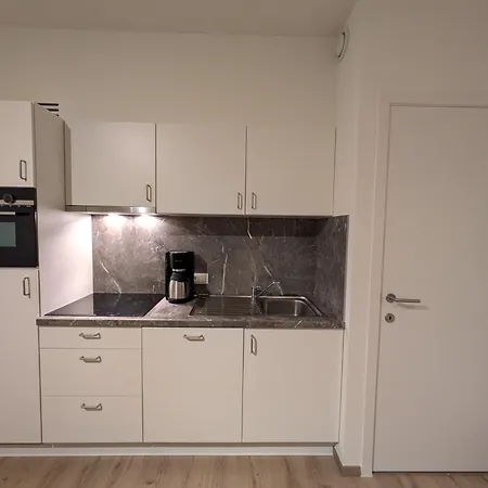 New Modern In The Heart Of T73 公寓