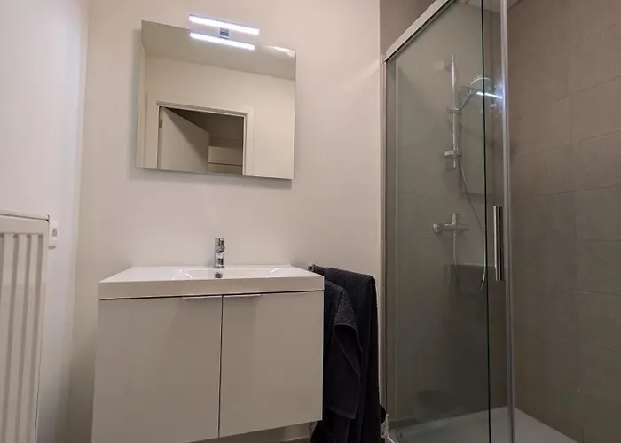 New Modern In The Heart Of T73 *